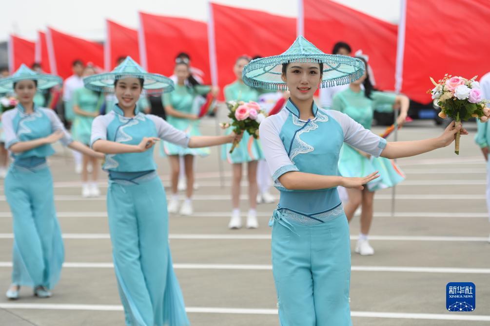 JJ捕鱼飞碟鱼什么样子